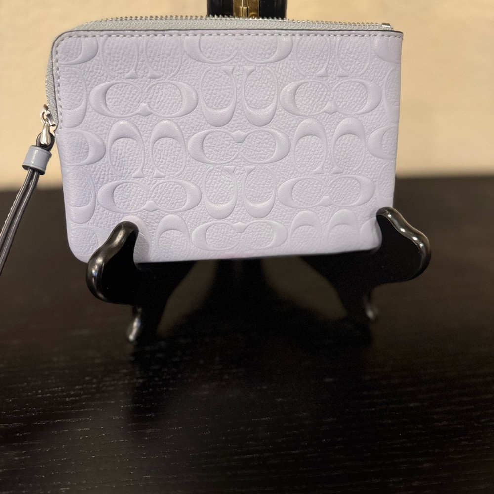Springtime Coach Signature Leather Corner Zip Wristlet (Twilight) - NWOT - Picture 8 of 13